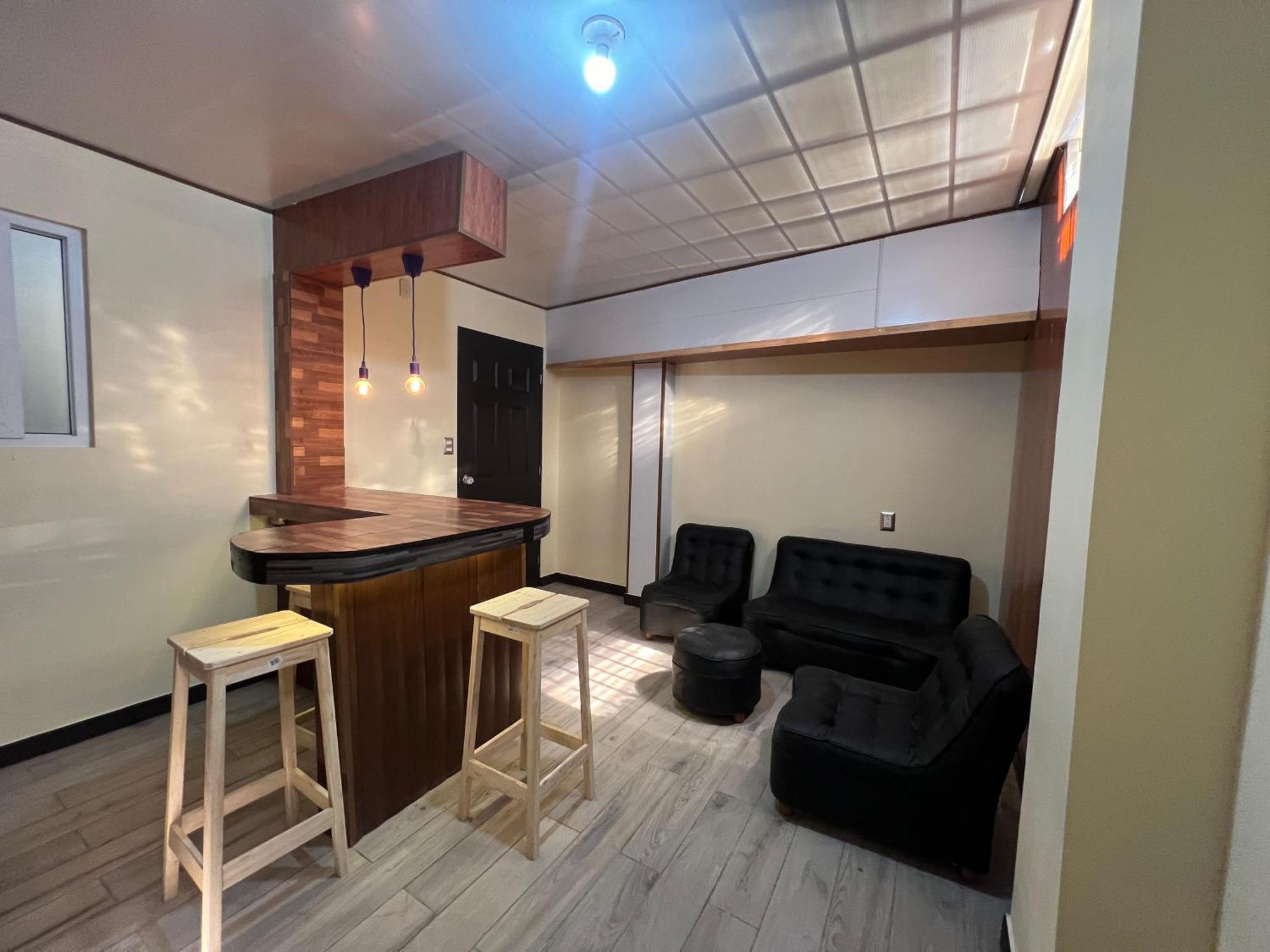 C&M Exclusive Private Rooms Quetzaltenango Ngoại thất bức ảnh