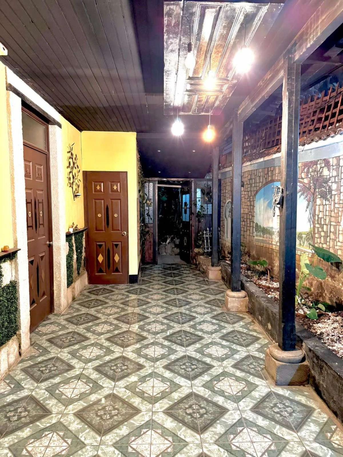 C&M Exclusive Private Rooms Quetzaltenango Ngoại thất bức ảnh