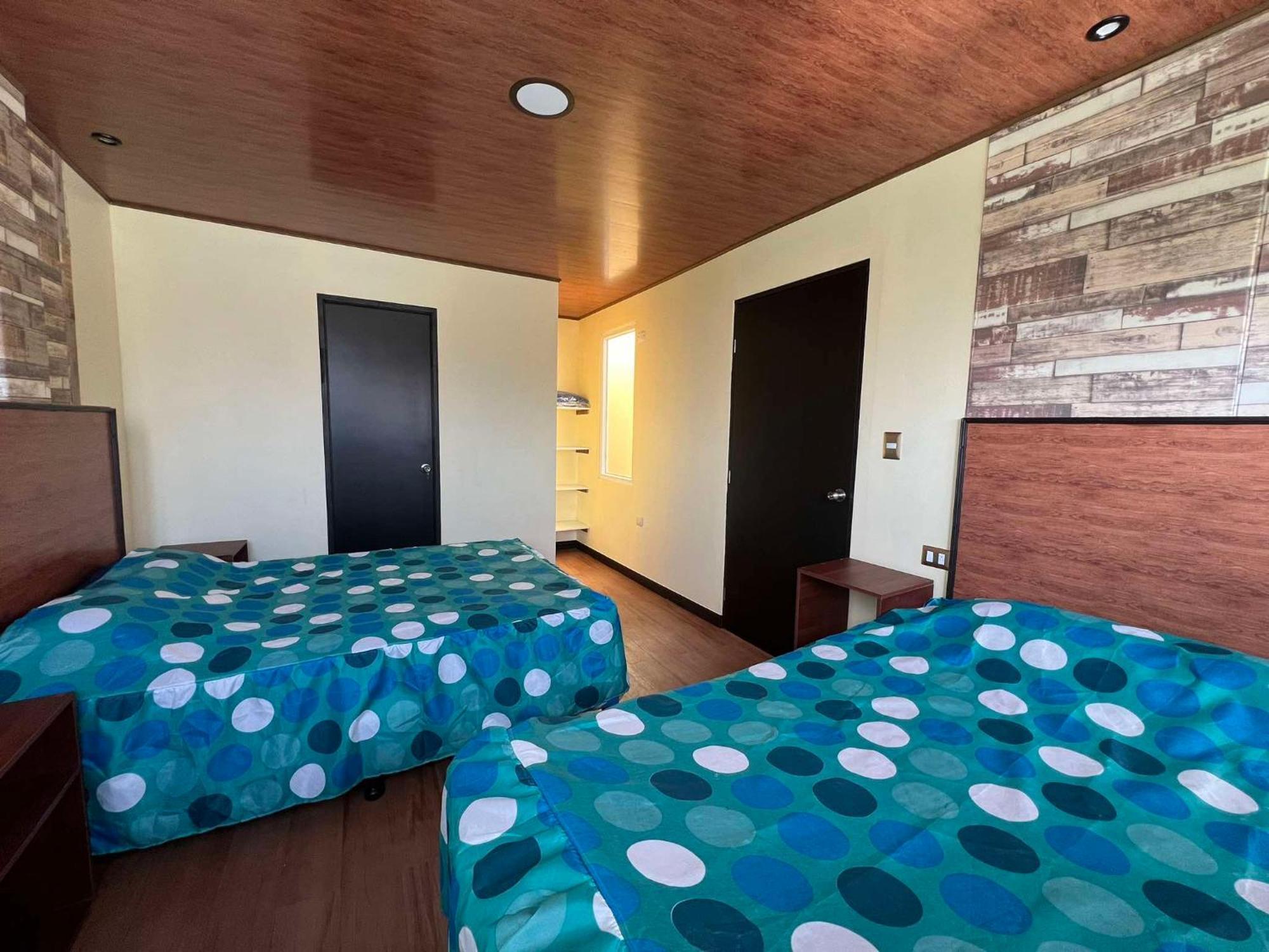 C&M Exclusive Private Rooms Quetzaltenango Ngoại thất bức ảnh